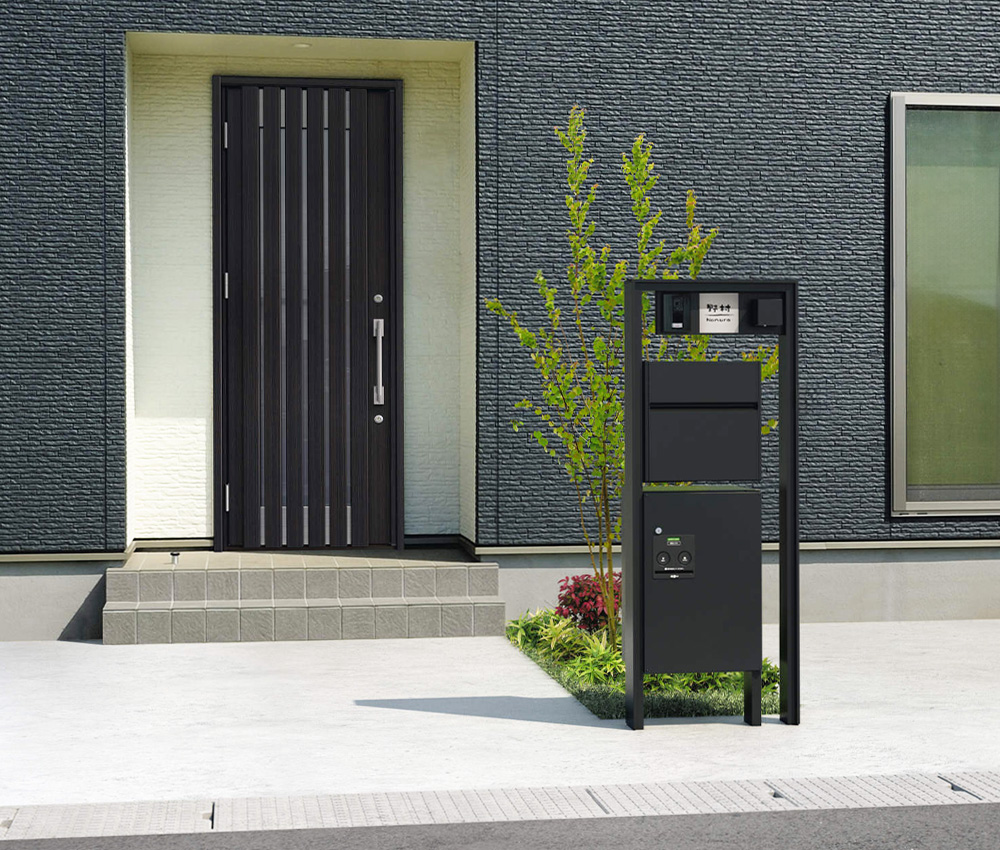 表札や宅配ボックスとの組み合わせ