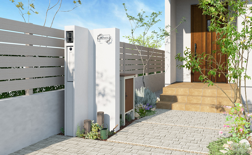 2. 南欧風機能門柱：太陽とアイアンが奏でる優雅なリゾート気分！