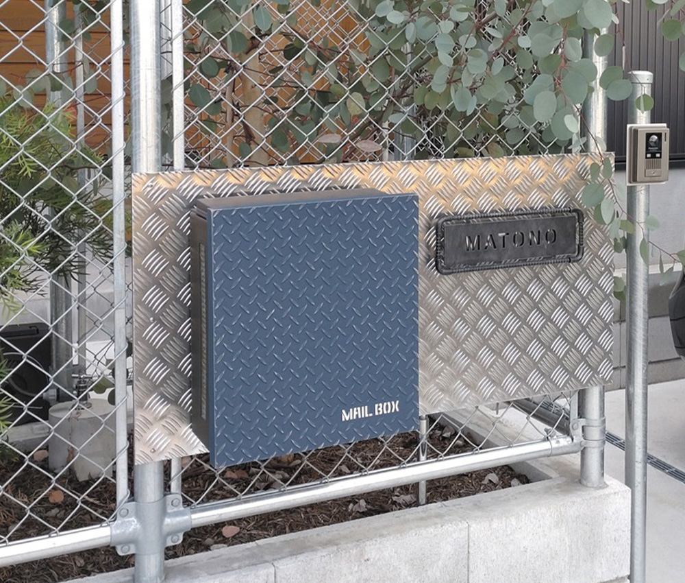 個性派ポストの種類①|フォルムで魅せるデザイン